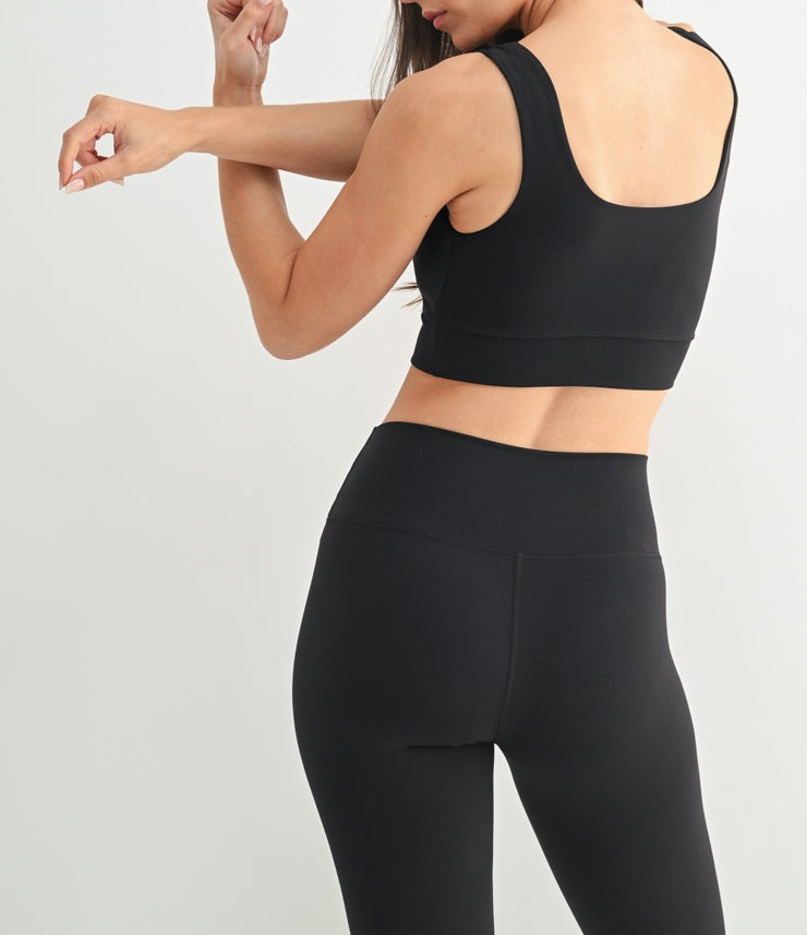 Manhattan Square Neck Sports Bra