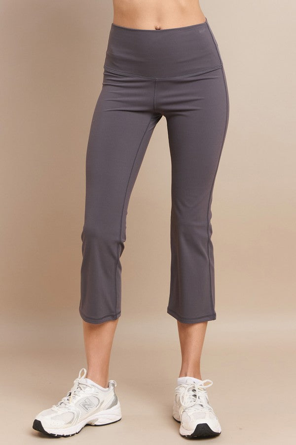 Yoga Flare High Waisted Capri Leggings