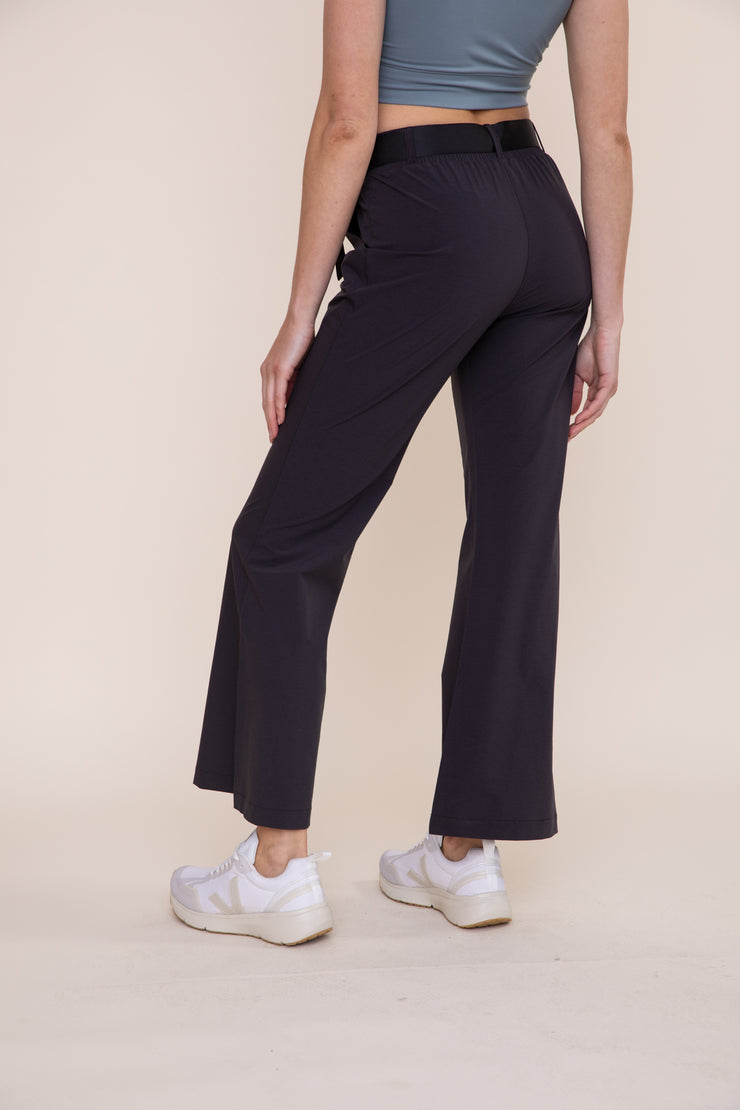 BELTED HIGH-WAIST FLARE PANT