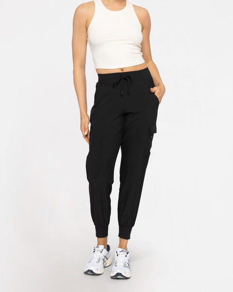 High-Waisted Capri Active Joggers With Pockets