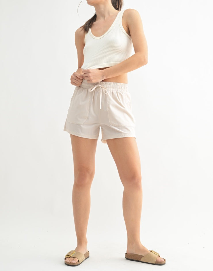 Athleisure Shorts with Drawstring