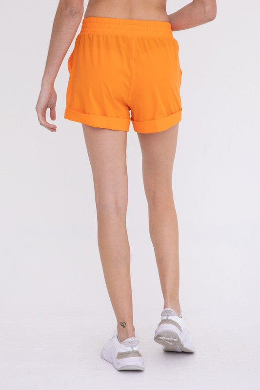 Highwaist Athleisure Shorts With Cuffed Leg