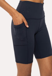 TAPERED BAND ESSENTIAL BIKER SHORTS