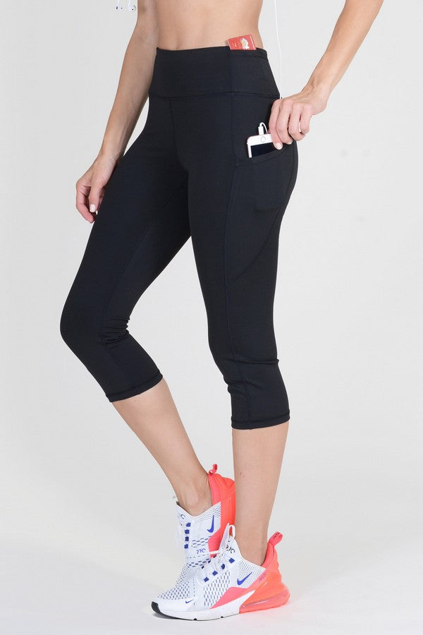 High Rise 5-Pocket Capri Leggings